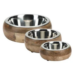 Designed by Lotte Houten Eet- en Drinkbak Mandira
