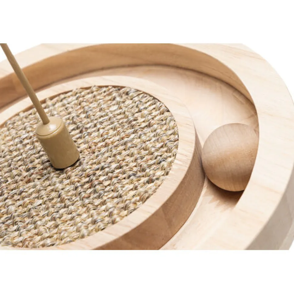 Designed by Lotte Winni Kattenspeelgoed