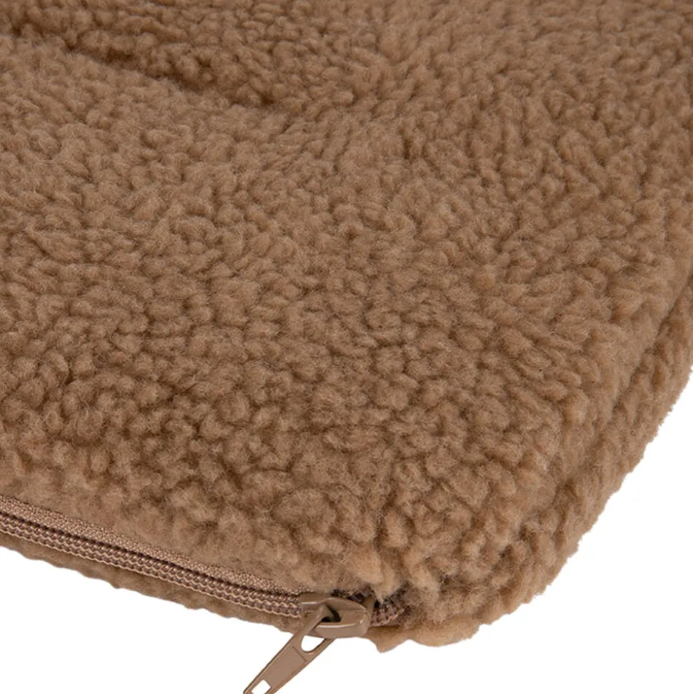 District 70 Sherpa Bench Mat