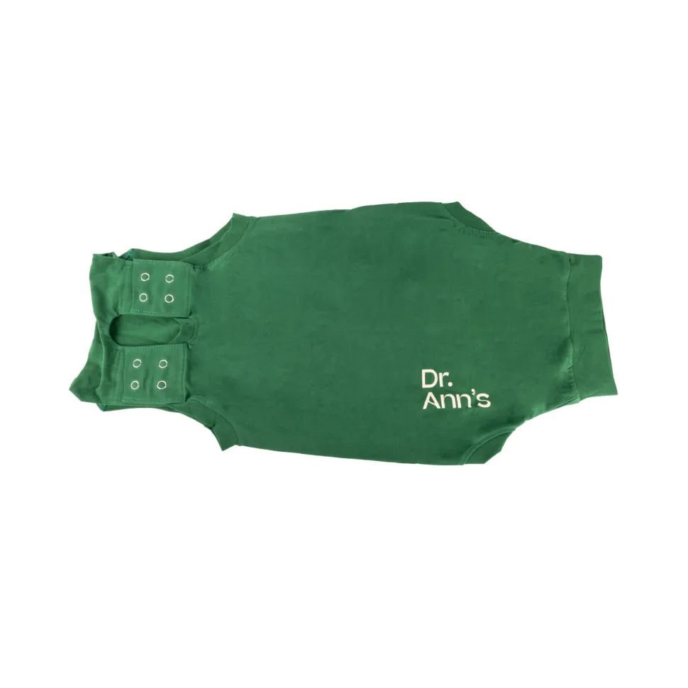 Dr. Ann's Protective Shirt Hond